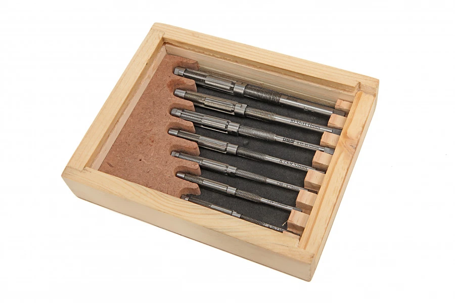 HBM 7 Delige Verstelbare Ruimerset 6mm T/M 12mm 3 HBM 7 Delige Verstelbare Ruimerset 6mm T/M 12mm