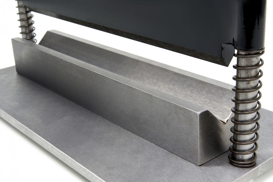 HBM Zetbank Hulpstuk Voor Werkplaatspers 305 X 5 Mm. 4 HBM Zetbank Hulpstuk Voor Werkplaatspers 305 X 5 Mm. - Afbeelding 2