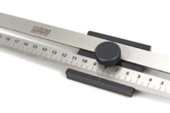 HBM 300 Mm Afkras Liniaal Model 1