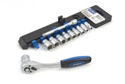 Hyundai 12 Delige Dopsleutel Sets CrV Kunststof Houder -Kwaliteitswinkel Voor Thuishulpmiddelen hbm 485 4.jpg 1200x600 b4093ebc88