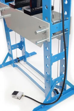 HBM 75 Ton Hydraulische En Pneumatische Raamwerkpers / Werkplaatspers 11 HBM 75 Ton Hydraulische En Pneumatische Raamwerkpers / Werkplaatspers -Kwaliteitswinkel Voor Thuishulpmiddelen hbm p 0318.jpg 1200x600 f9513ebc88