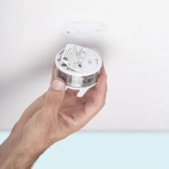 Smartware SW ROOKMELDER MINI OPT LITH 3V 10J RM620 -Kwaliteitswinkel Voor Thuishulpmiddelen smartwares rm620 fsm 16020 rookmelder incl batterij 10 jaar mini werkt op batterijen206 1.jpg 1200x600 2a51debc88